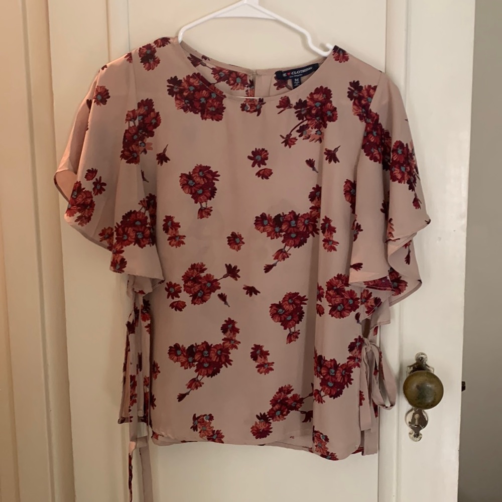 Tie Top